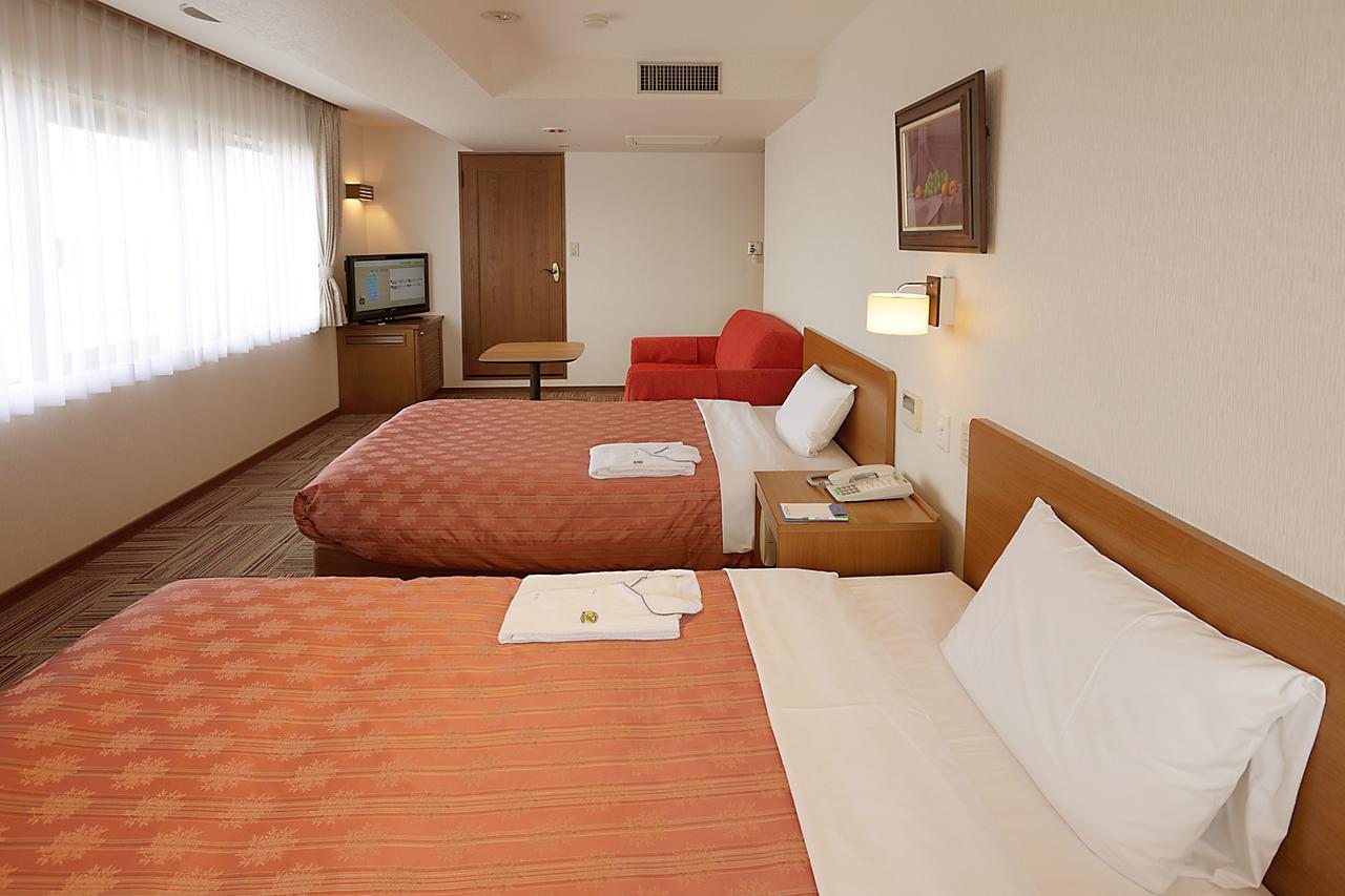 Higashimurayama Kumegawa Wing Hotel מראה חיצוני תמונה